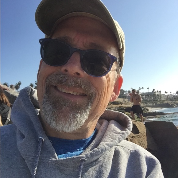 Meet your Posher, David - Picture 1 of 1